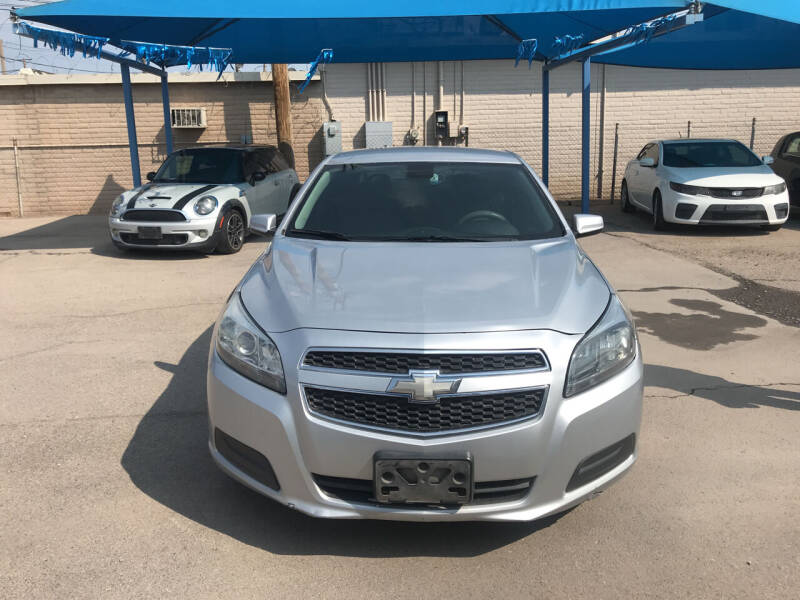 2013 Chevrolet Malibu for sale at Autos Montes in Socorro TX