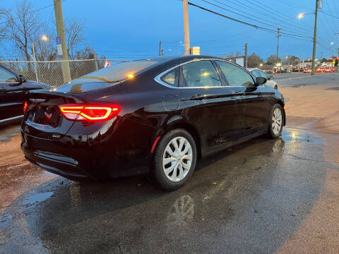 2015 Chrysler 200 LX