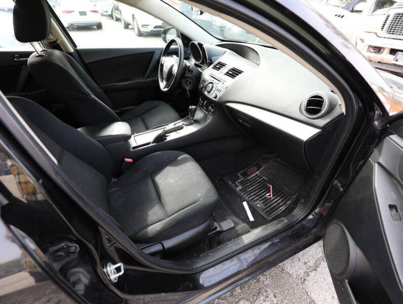 2012 Mazda MAZDA3 i Touring