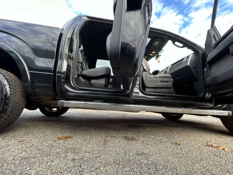 2011 Ford F-150 Lariat