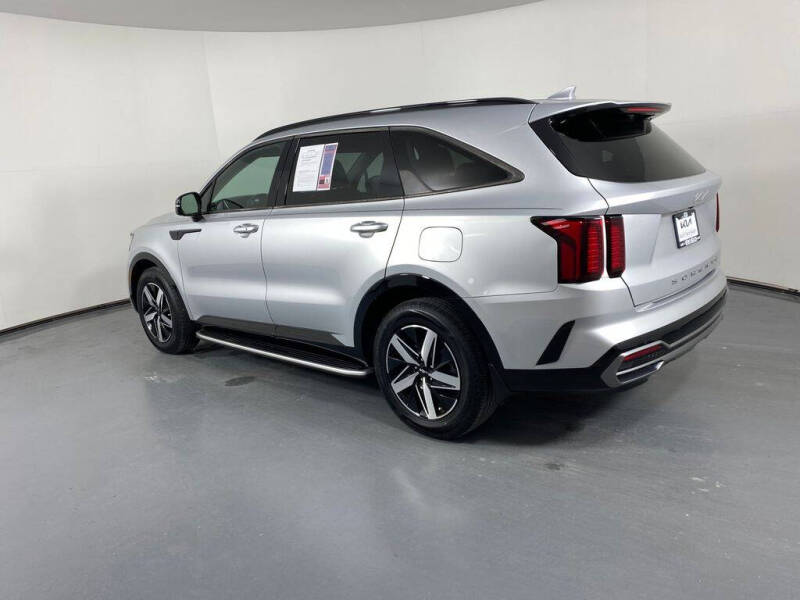 2022 Kia Sorento S