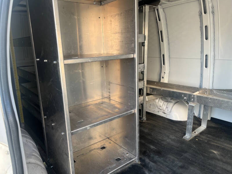 2017 Chevrolet Express 2500