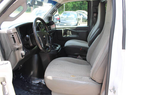 2019 Chevrolet Express 2500