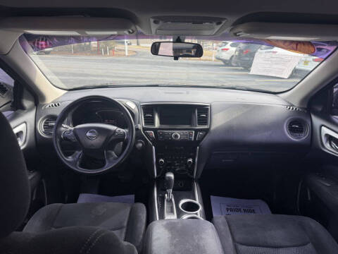 2013 Nissan Pathfinder S