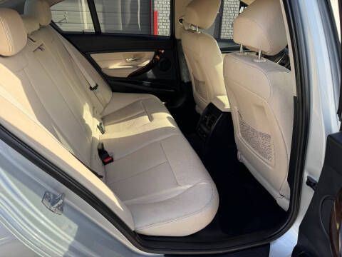 2015 BMW 3 Series 328i xDrive