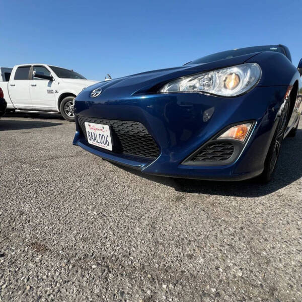 2014 Scion FR-S