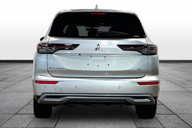 2025 Mitsubishi Outlander