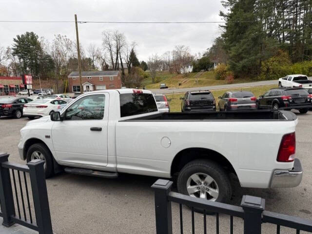 2019 RAM 1500 Classic Tradesman