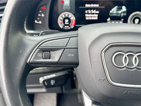 2022 Audi Q7 quattro Premium 55 TFSI