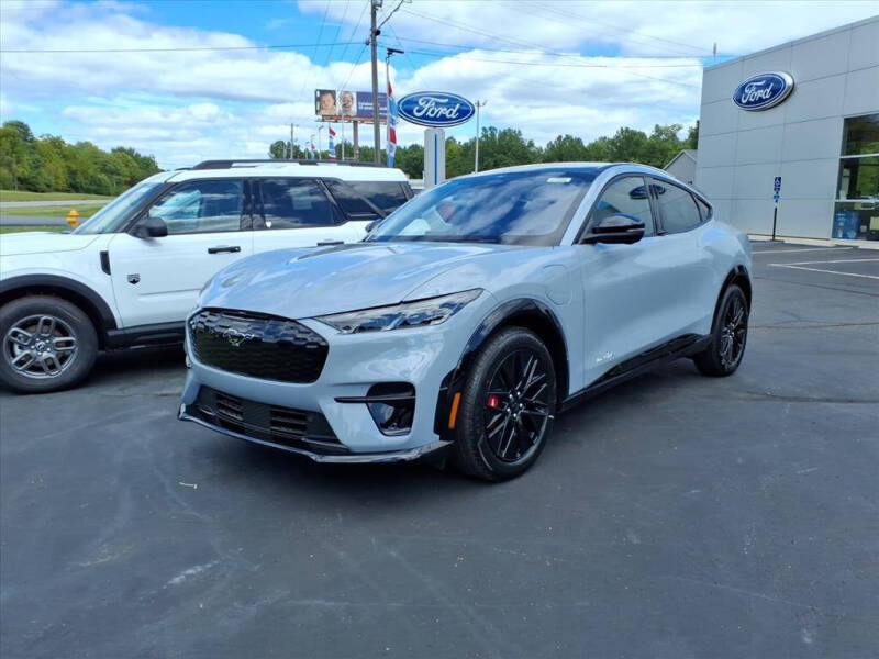 2025 Ford Mustang Mach-E Premium