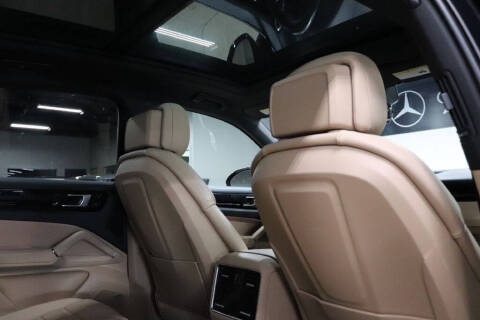 2020 Porsche Cayenne E-Hybrid