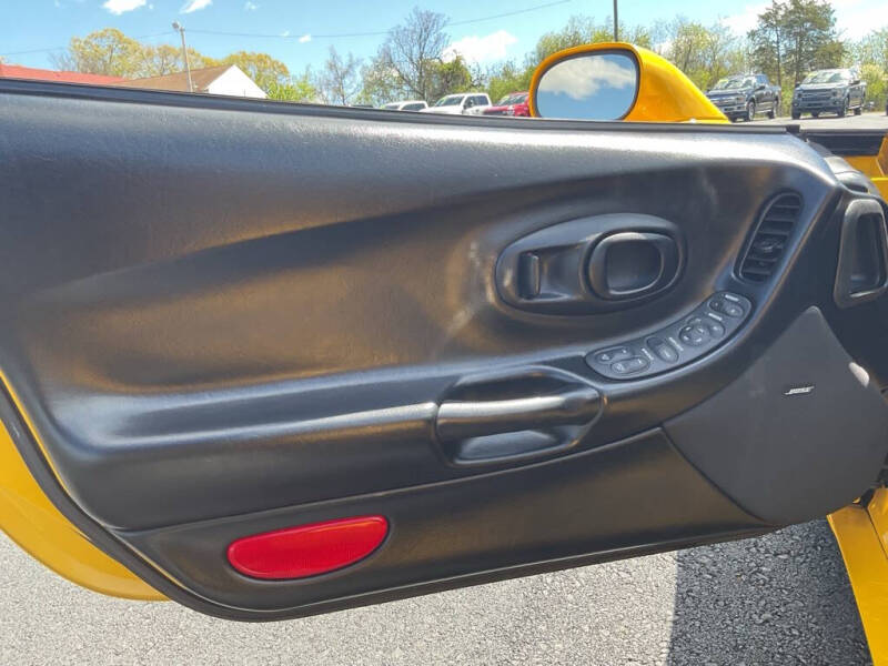 2003 Chevrolet Corvette