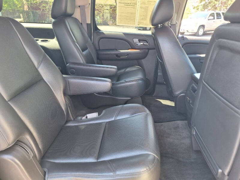 2013 GMC Yukon XL SLT
