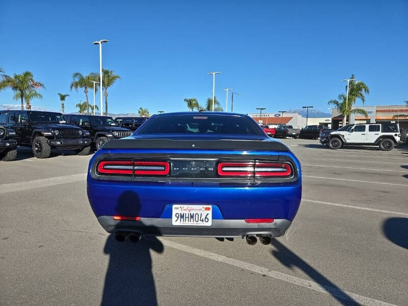 2018 Dodge Challenger SXT