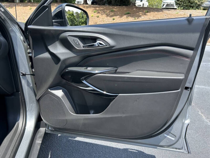 2025 Chevrolet Trax RS