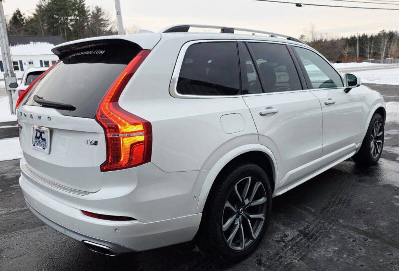 2019 Volvo XC90 T6 Momentum