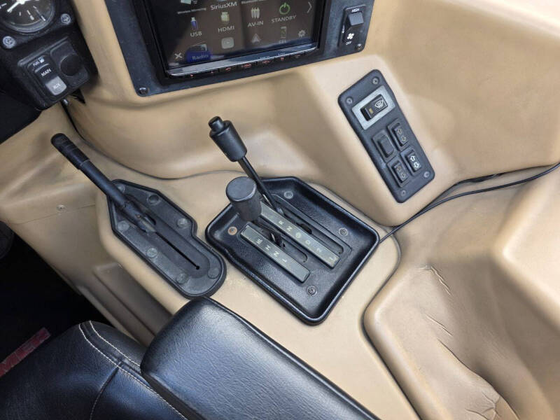 1999 AM General Hummer