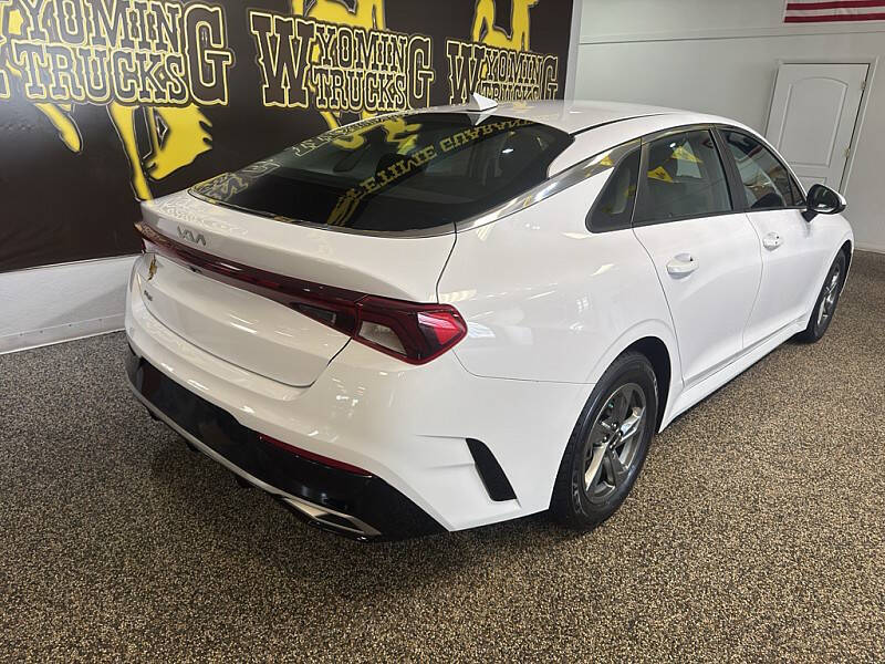 2022 Kia K5