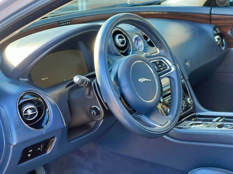 2011 Jaguar XJL