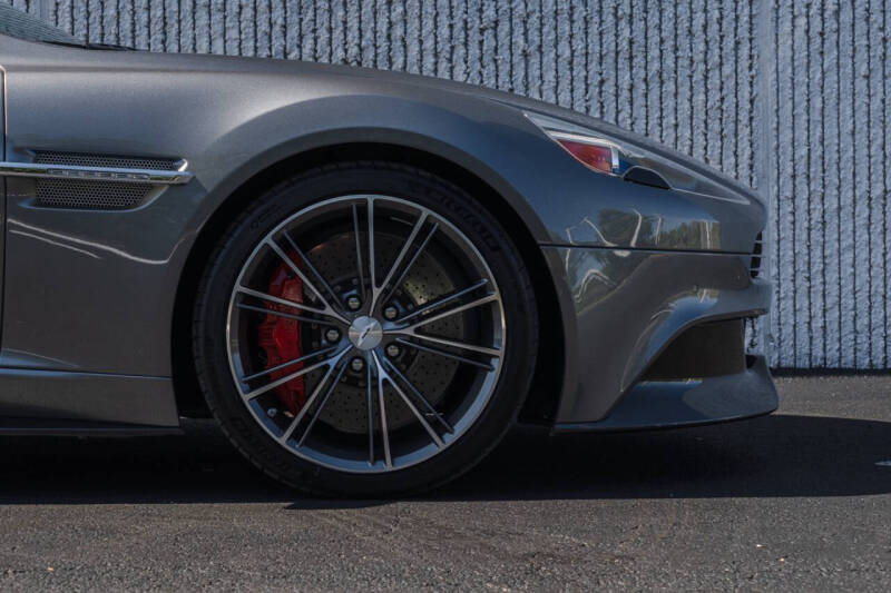 2014 Aston Martin Vanquish