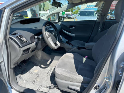 2011 Toyota Prius Three