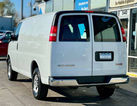 2017 GMC Savana 2500
