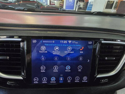 2018 Chrysler Pacifica Touring Plus