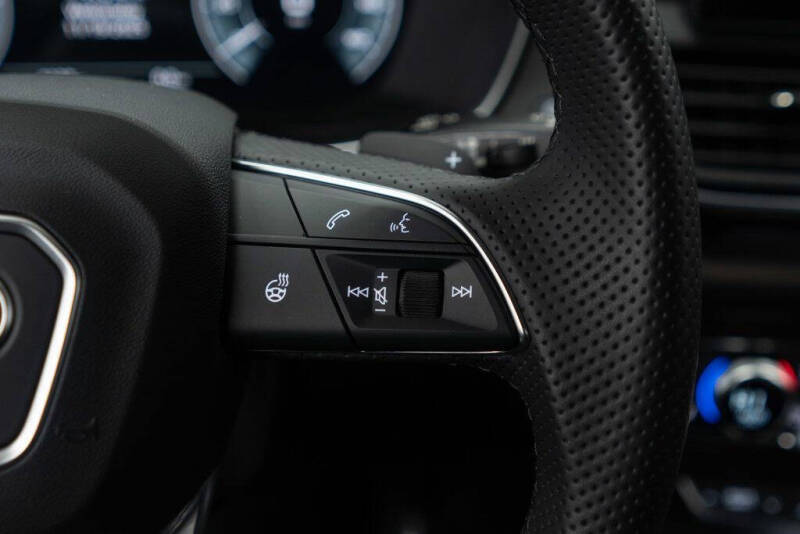 2024 Audi Q5 e quattro S line Prestg 55 TFSI