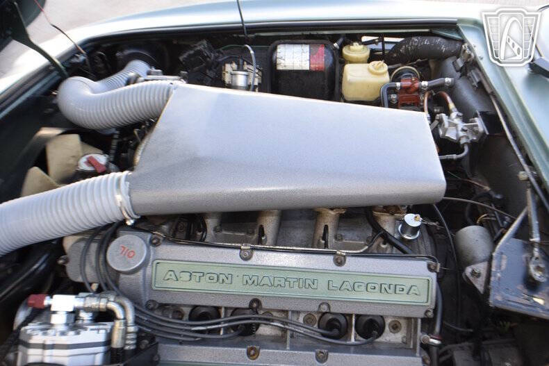 1976 Aston Martin V8 Vantage
