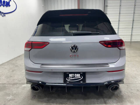 2024 Volkswagen Golf GTI SE