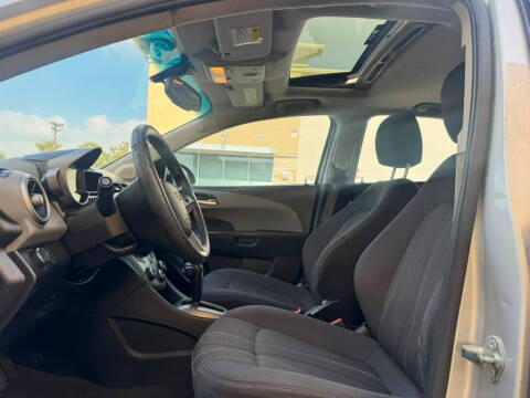 2015 Chevrolet Sonic LT Auto