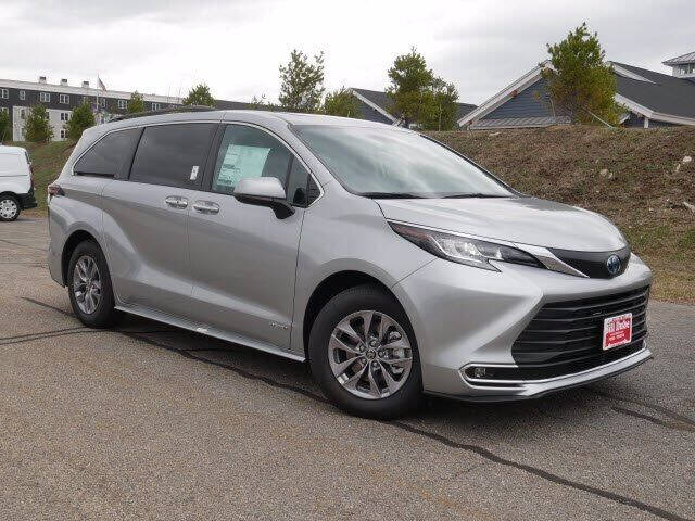 2021 Toyota Sienna XLE 7-Passenger