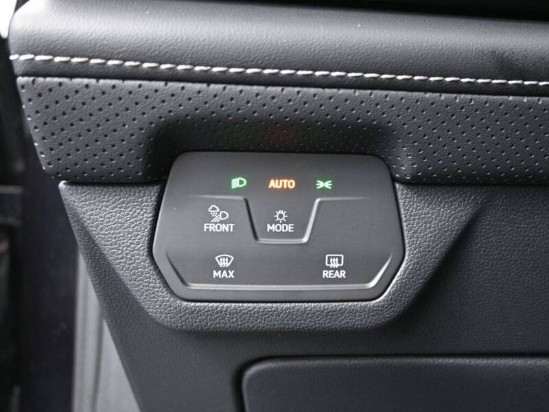 2024 Volkswagen Atlas Cross Sport SE 4Motion