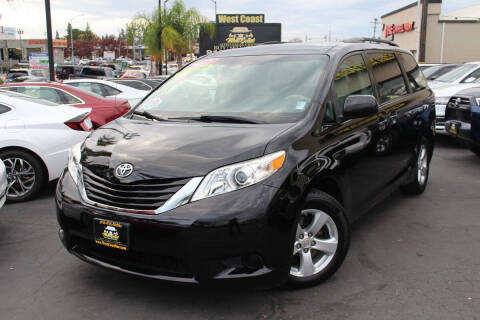 2012 Toyota Sienna