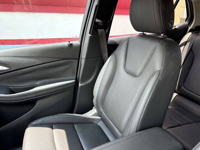 2022 Buick Encore GX Essence
