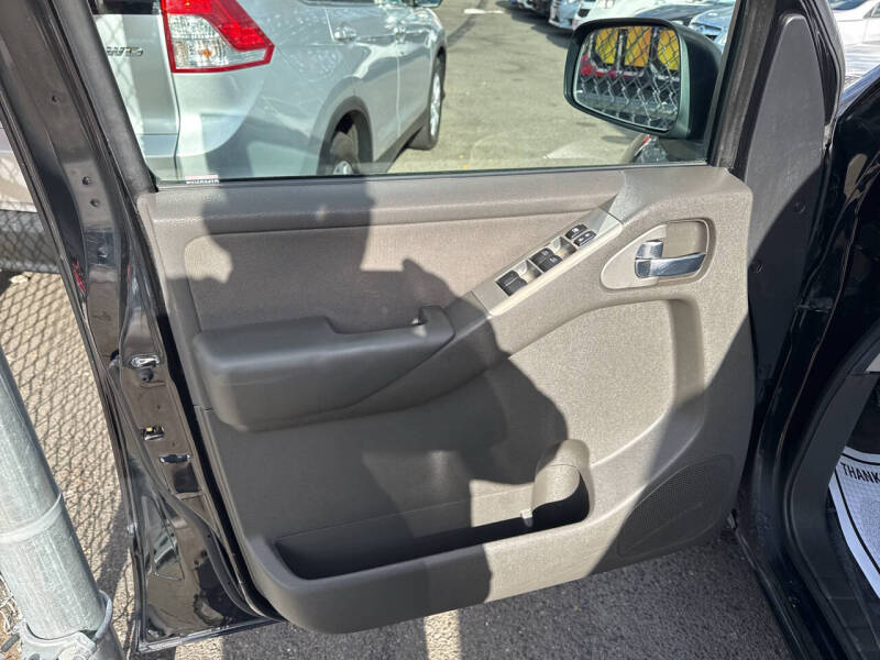 2010 Nissan Pathfinder S