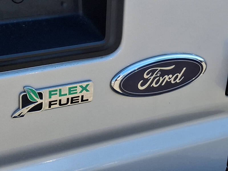 2013 Ford E-Series E-150 XLT
