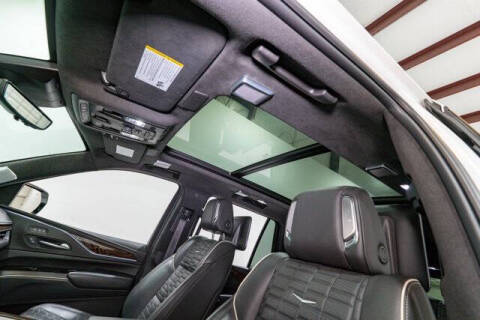 2022 Cadillac Escalade Sport Platinum