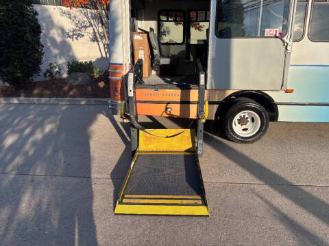 2015 Ford E-Series E-450 SD