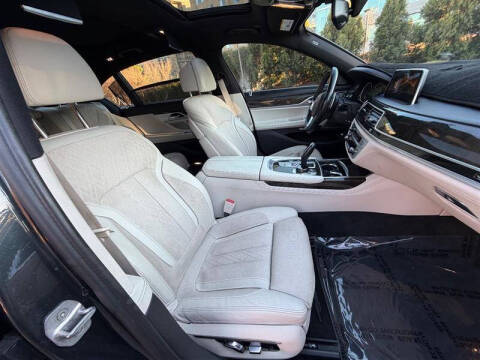 2016 BMW 7 Series 740i