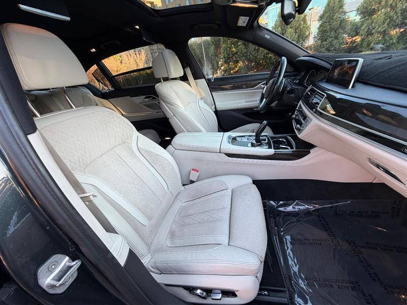 2016 BMW 7 Series 740i