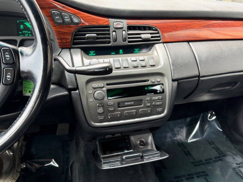 2003 Cadillac DeVille