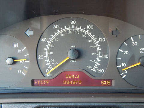 1999 Mercedes-Benz E-Class E 320