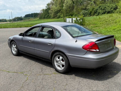 2007 Ford Taurus SE