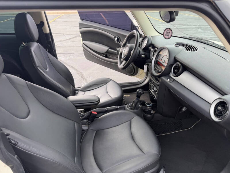 2012 MINI Cooper Hardtop