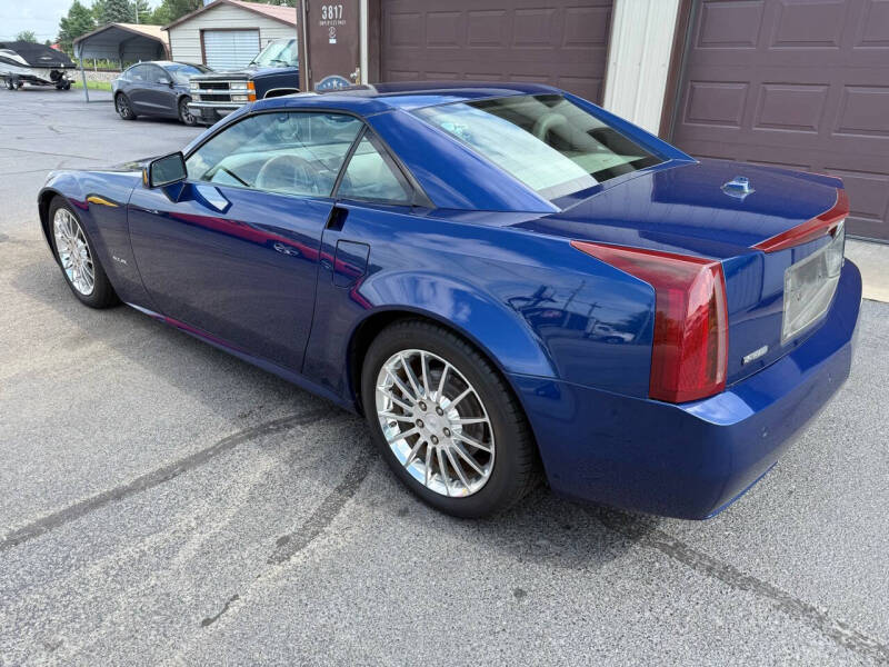 2005 Cadillac XLR