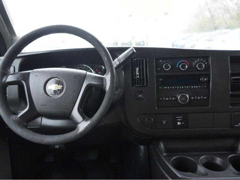 2016 Chevrolet Express 2500