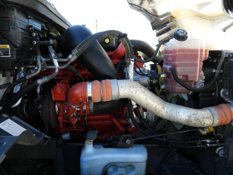 2020 International LT625