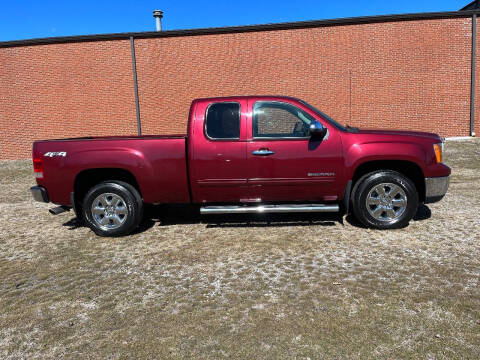 2013 GMC Sierra 1500 for sale at Bob Patterson Auto Sales in East Alton IL