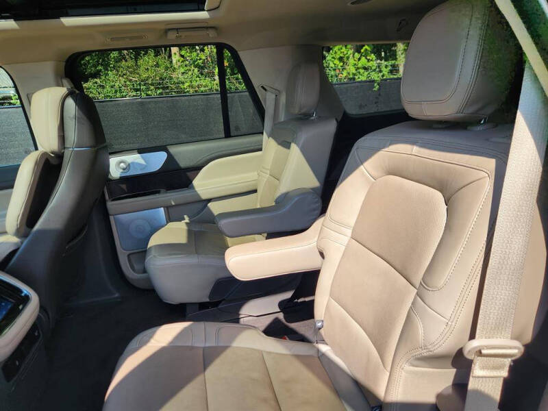 2022 Lincoln Navigator Reserve